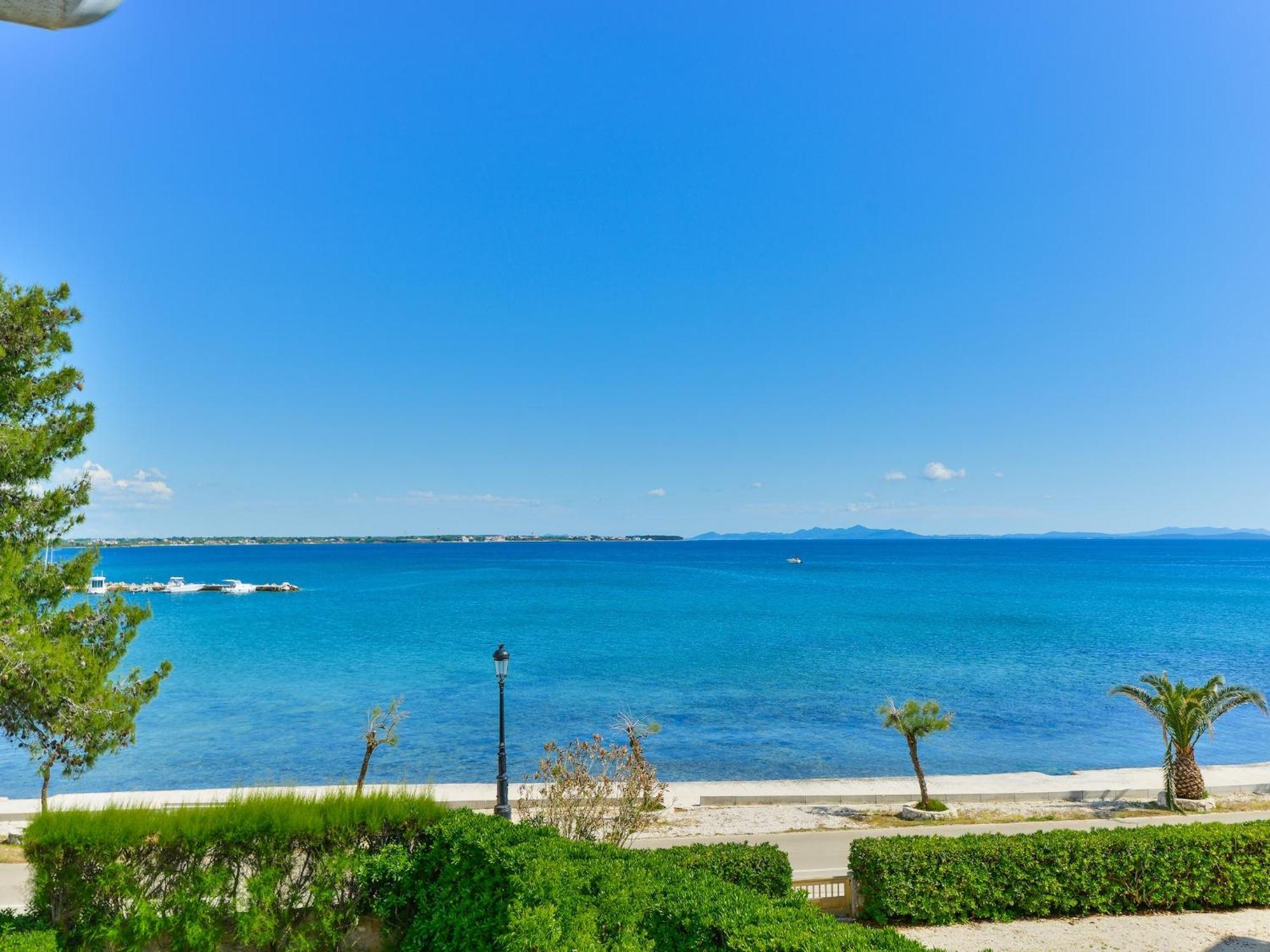 Apartments In House Liveric In Vir At The Beach エクステリア 写真